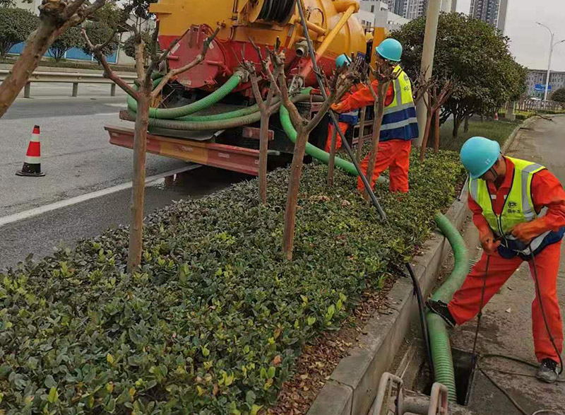 凤岗镇市政管道清淤