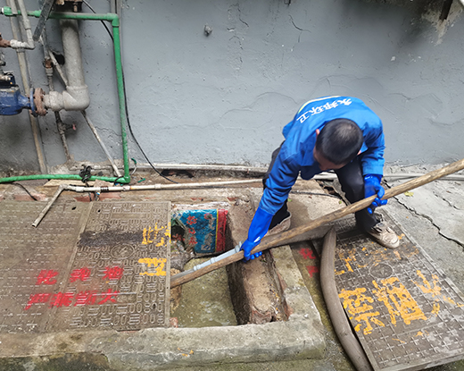 凤岗镇清掏化粪池