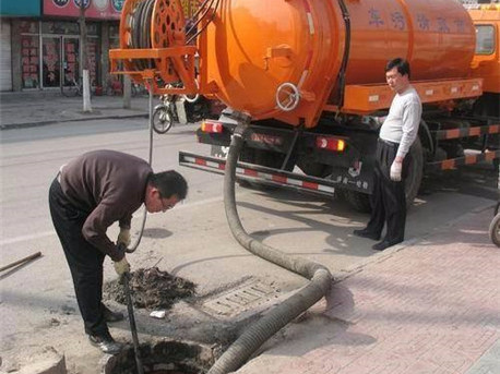 凤岗镇清掏化粪池，健康生活从这里开始